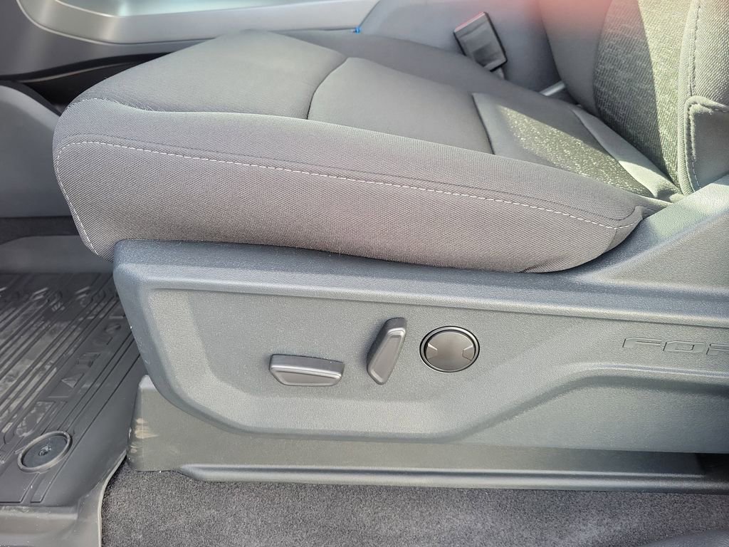 New 2025 Ford F150 XLT w/ Equipment Group 302A MID image 20