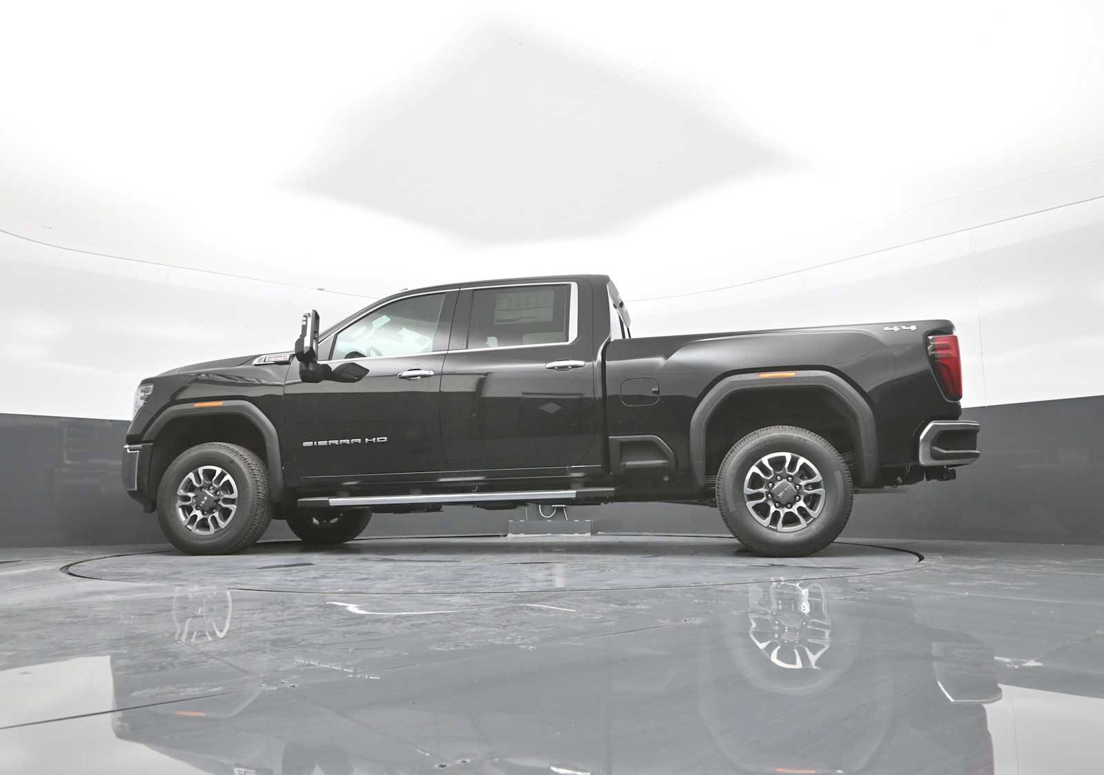 New 2026 GMC Sierra 2500 SLT w/ SLT Premium Package AWD/4WD image 40