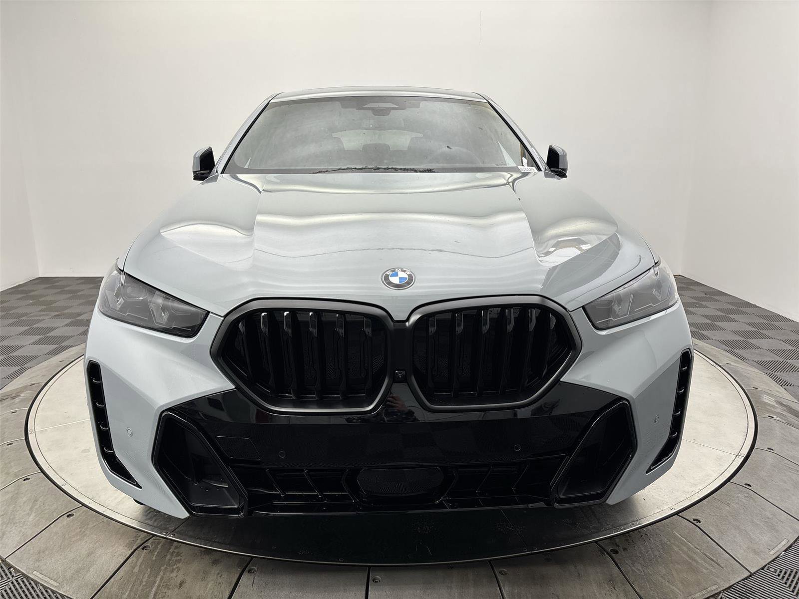 New 2026 BMW X6 xDrive40i image 14