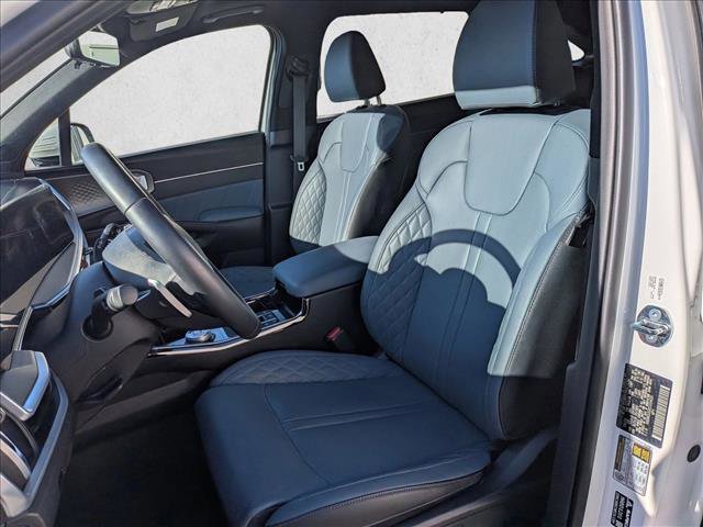 Used 2025 Kia Sorento SX Prestige image 17