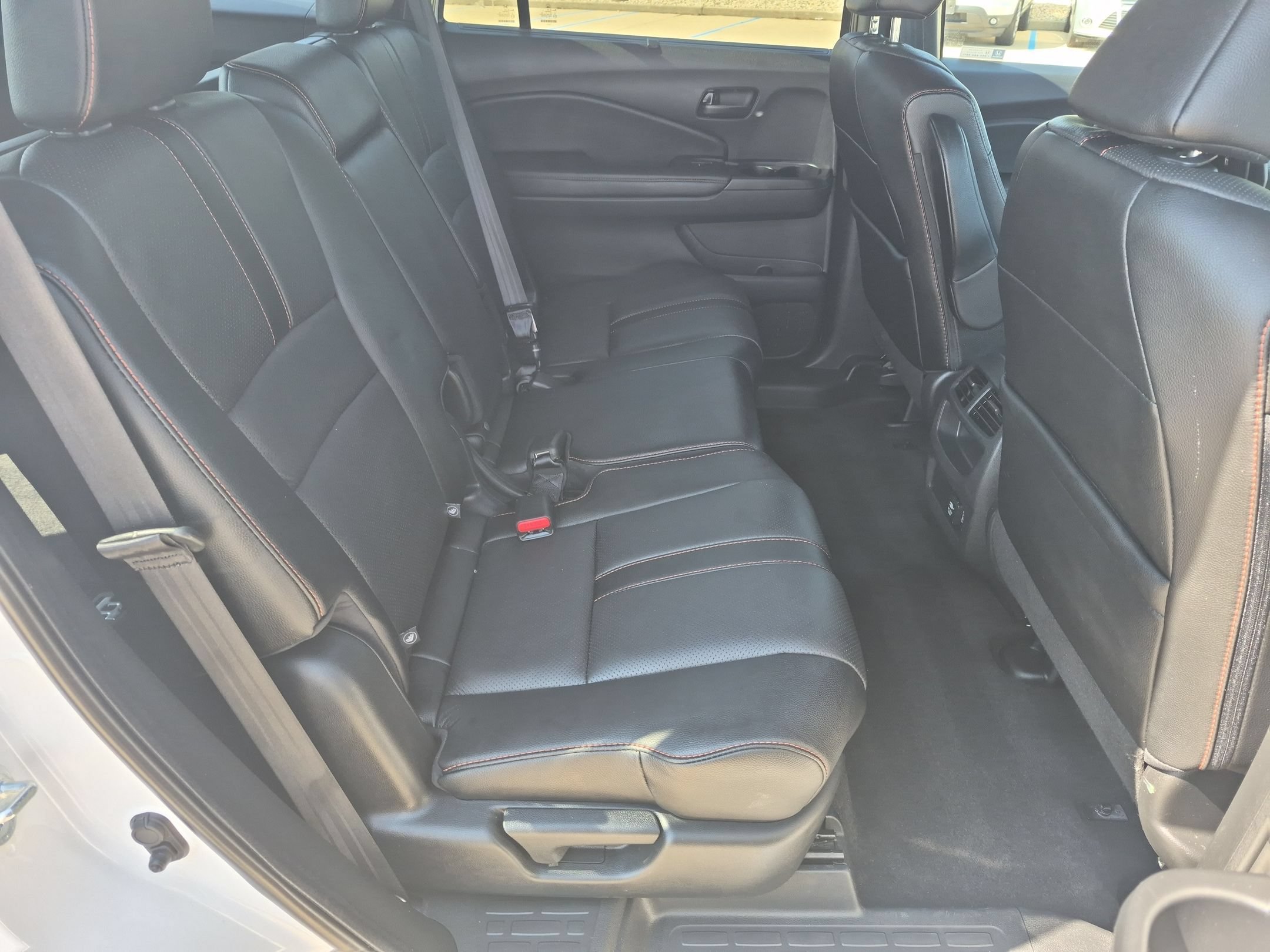 Certified 2023 Honda Passport TrailSport image 31