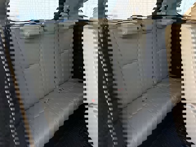 Used 2023 Toyota Highlander XLE image 35