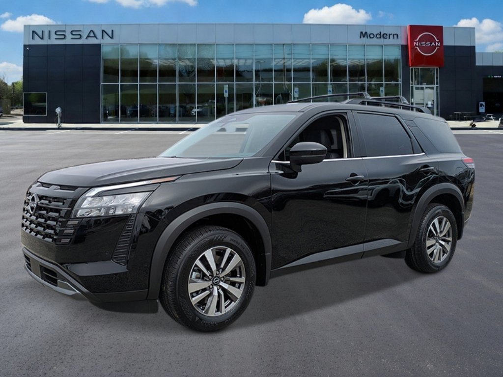 New 2026 Nissan Pathfinder SL w/ Cargo Package FWD image 1
