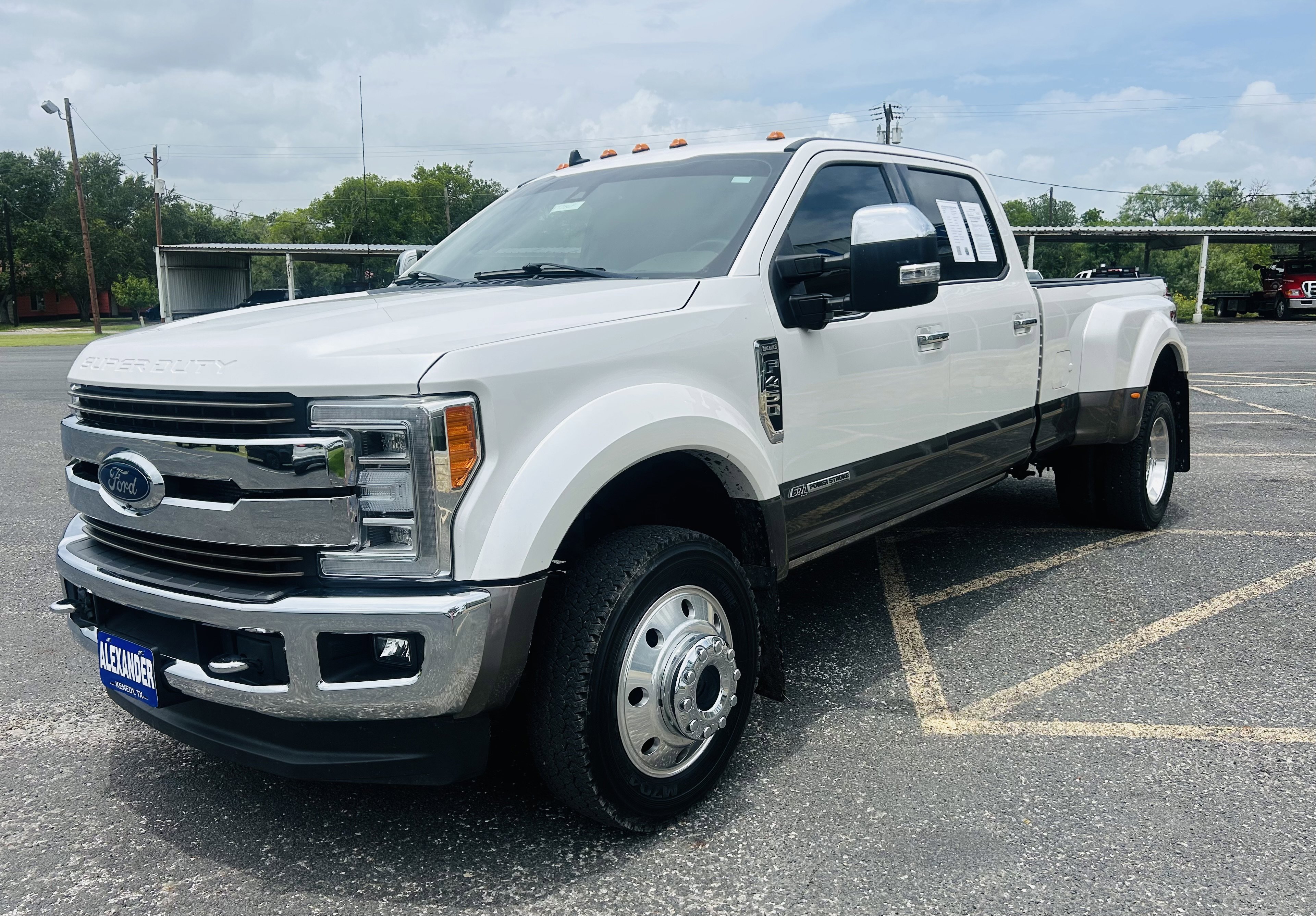 Used 2019 Ford F450 King Ranch w/ King Ranch Ultimate Package image 4