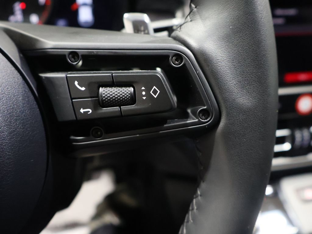 Used 2026 Porsche Macan GTS image 31