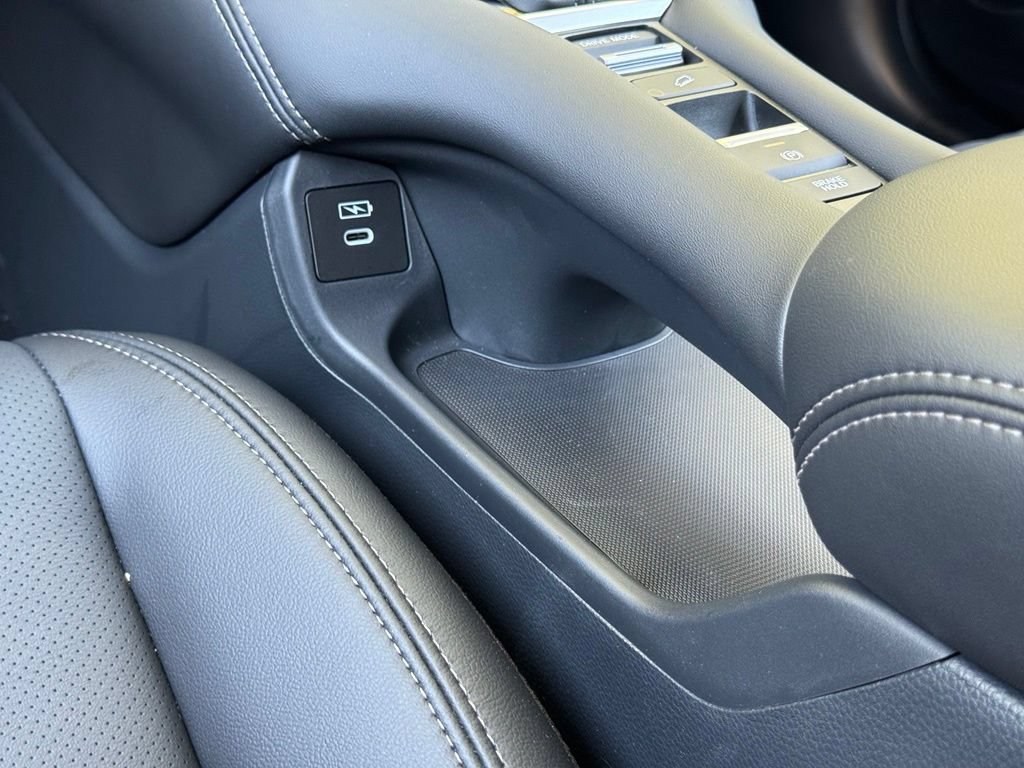 Certified 2027 Honda HR-V EX-L image 27