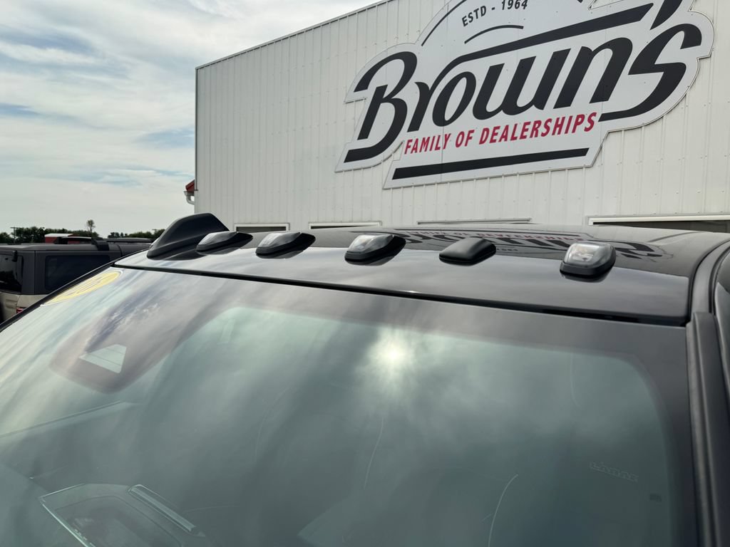 New 2026 RAM 2500 Laramie AWD/4WD image 17
