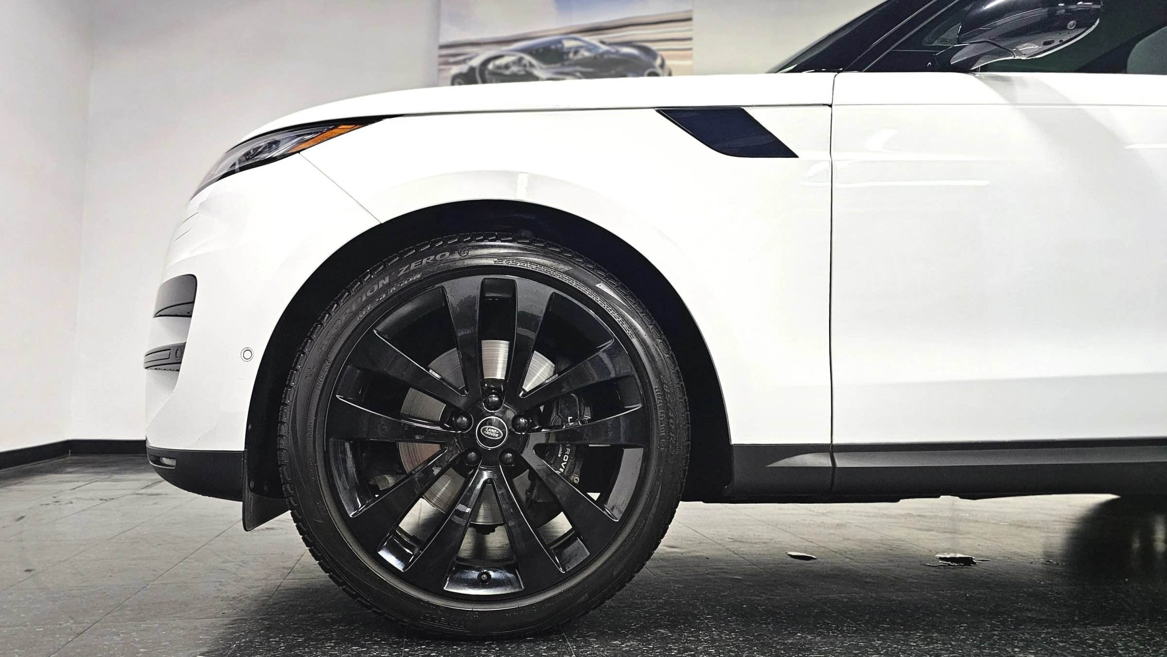 Used 2023 Land Rover Range Rover Sport SE AWD/4WD image 22