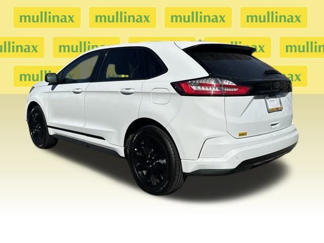 New 2024 Ford Edge SE w/ Black Appearance Package image 4