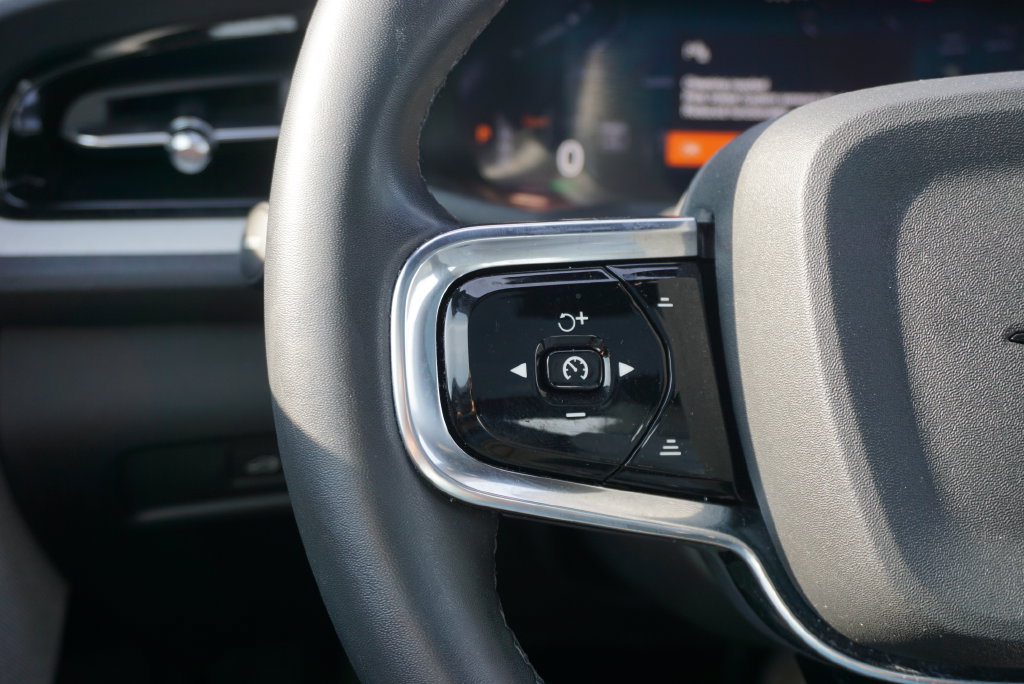 Used 2023 Polestar Polestar 2 w/ Pilot Pack AWD/4WD image 25