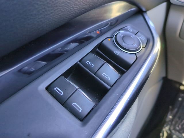 Used 2021 Cadillac XT4 Luxury w/ Driver Awareness Package image 27