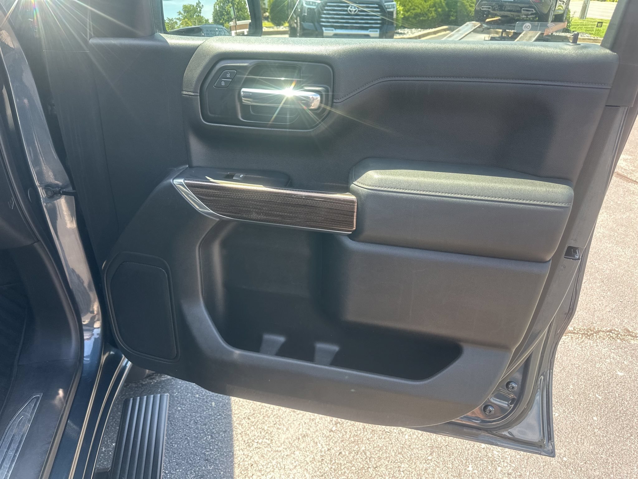 Used 2019 Chevrolet Silverado 1500 RST w/ All-Star Edition AWD/4WD image 14