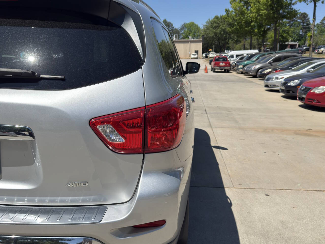 Used 2017 Nissan Pathfinder S AWD/4WD image 13