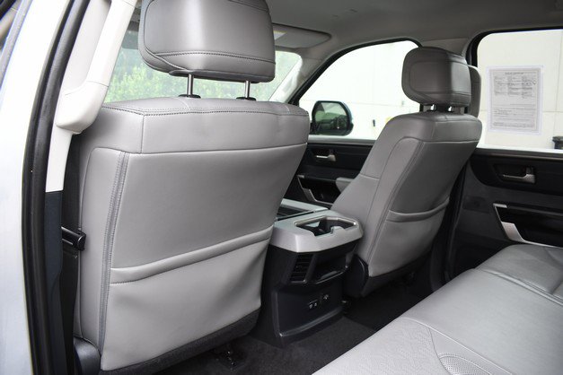 Used 2022 Toyota Tundra Limited AWD/4WD image 21