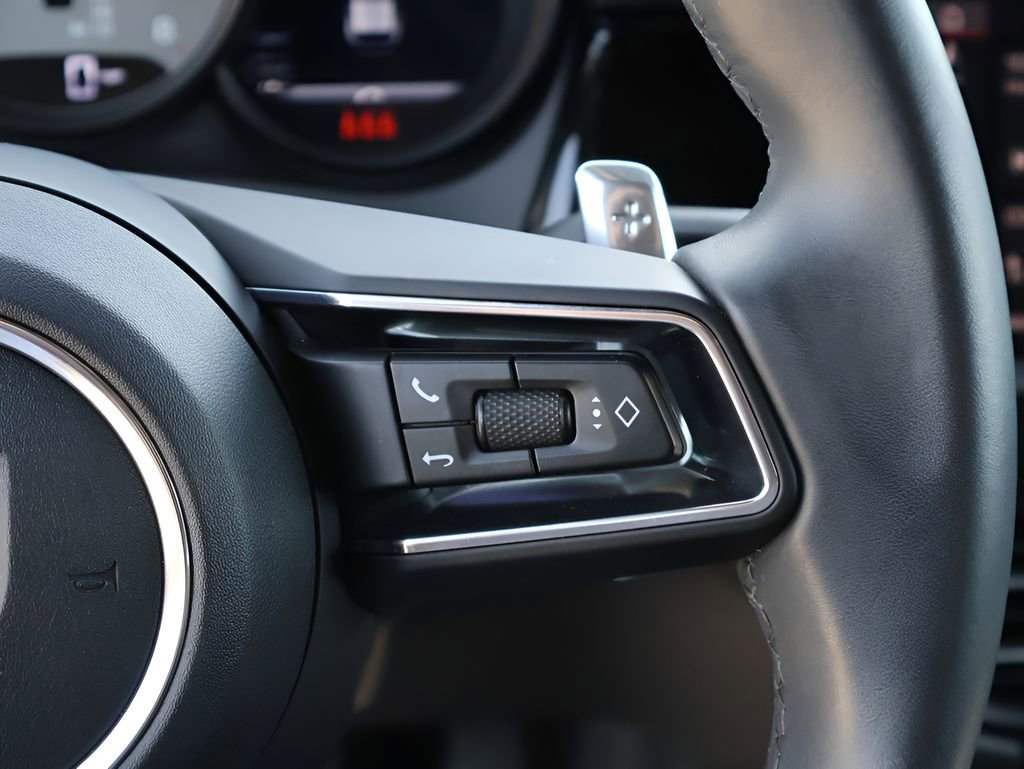 Used 2022 Porsche Macan S image 29