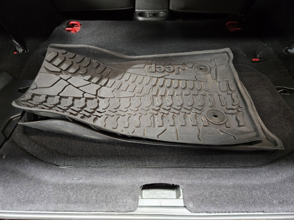 Used 2018 Jeep Wrangler Willys Wheeler image 30