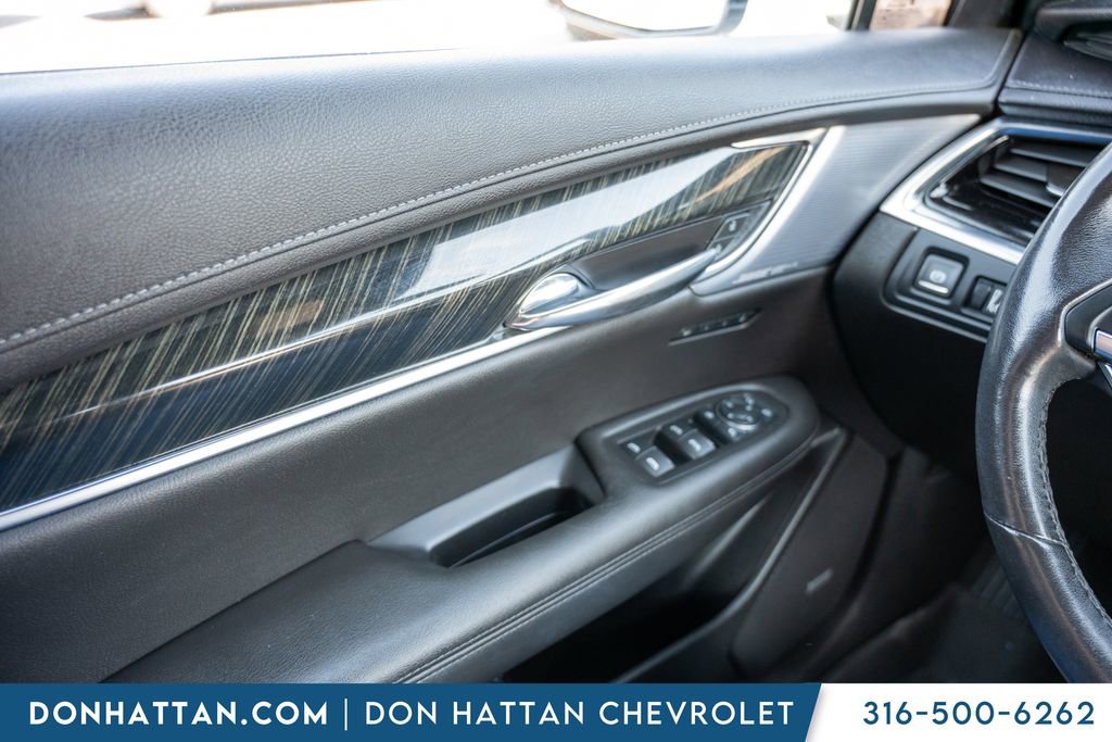 Used 2021 Cadillac XT6 Premium Luxury w/ LPO, Floor Liner Package AWD/4WD image 14