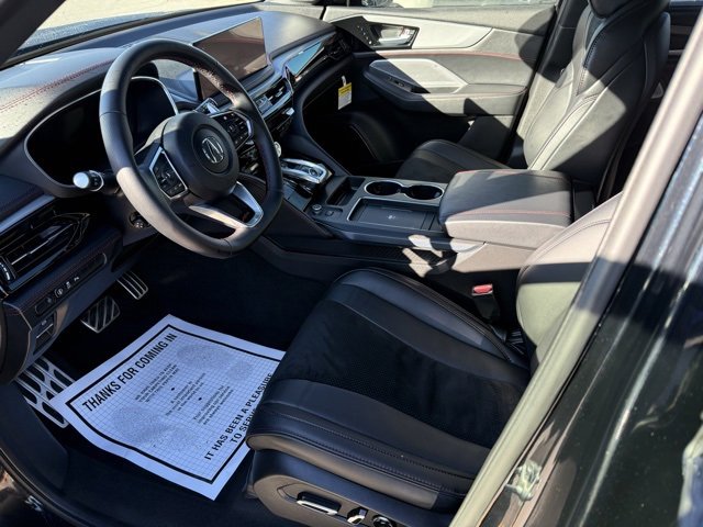 Used 2025 Acura MDX A-Spec image 11