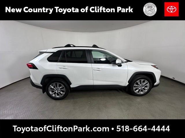 Used 2023 Toyota RAV4 XLE Premium AWD/4WD image 2