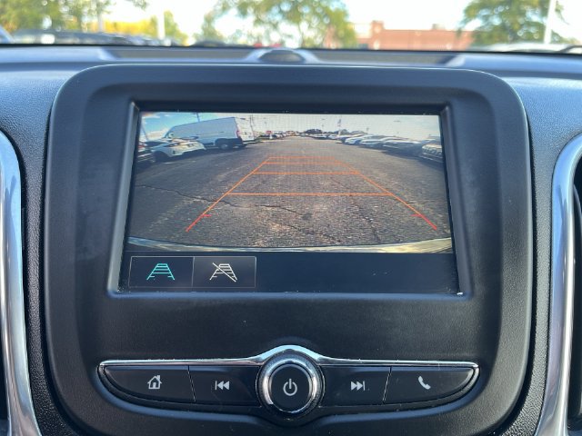 Used 2018 Chevrolet Equinox LT FWD image 25