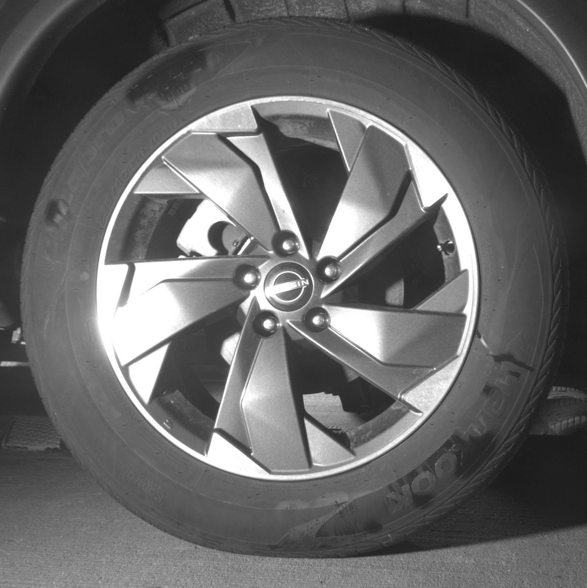 Used 2025 Nissan Rogue SV AWD/4WD image 15