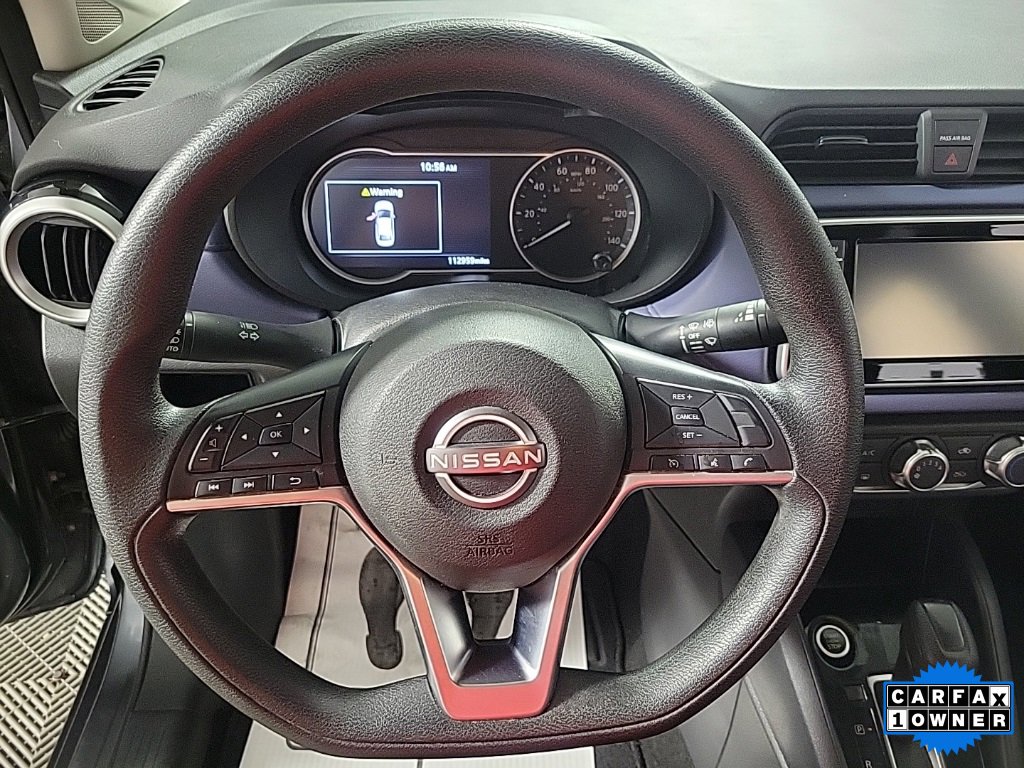 Used 2023 Nissan Versa SV image 17