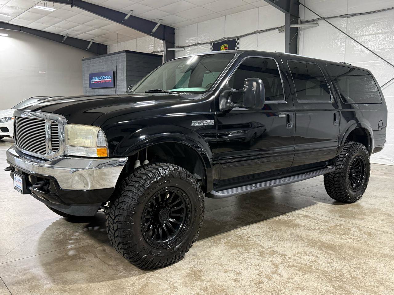 Used 2001 Ford Excursion Limited image 4