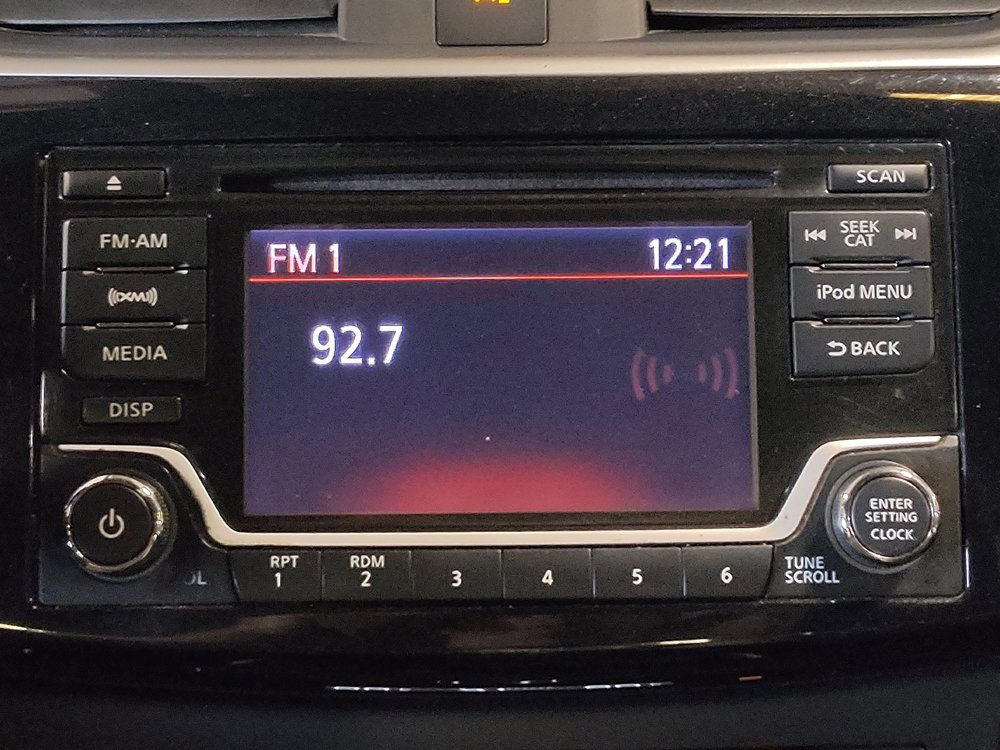 Used 2018 Nissan Sentra SV FWD image 25