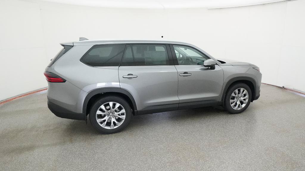 New 2026 Toyota Grand Highlander FWD image 13