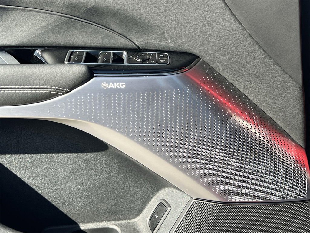 New 2026 Cadillac Lyriq V image 23