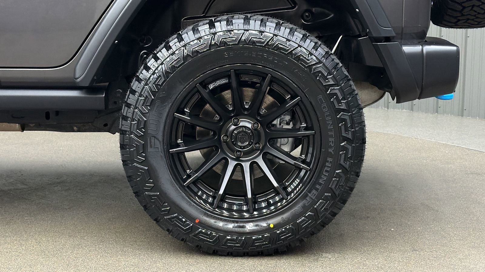 Used 2024 Jeep Wrangler Unlimited AWD/4WD image 12