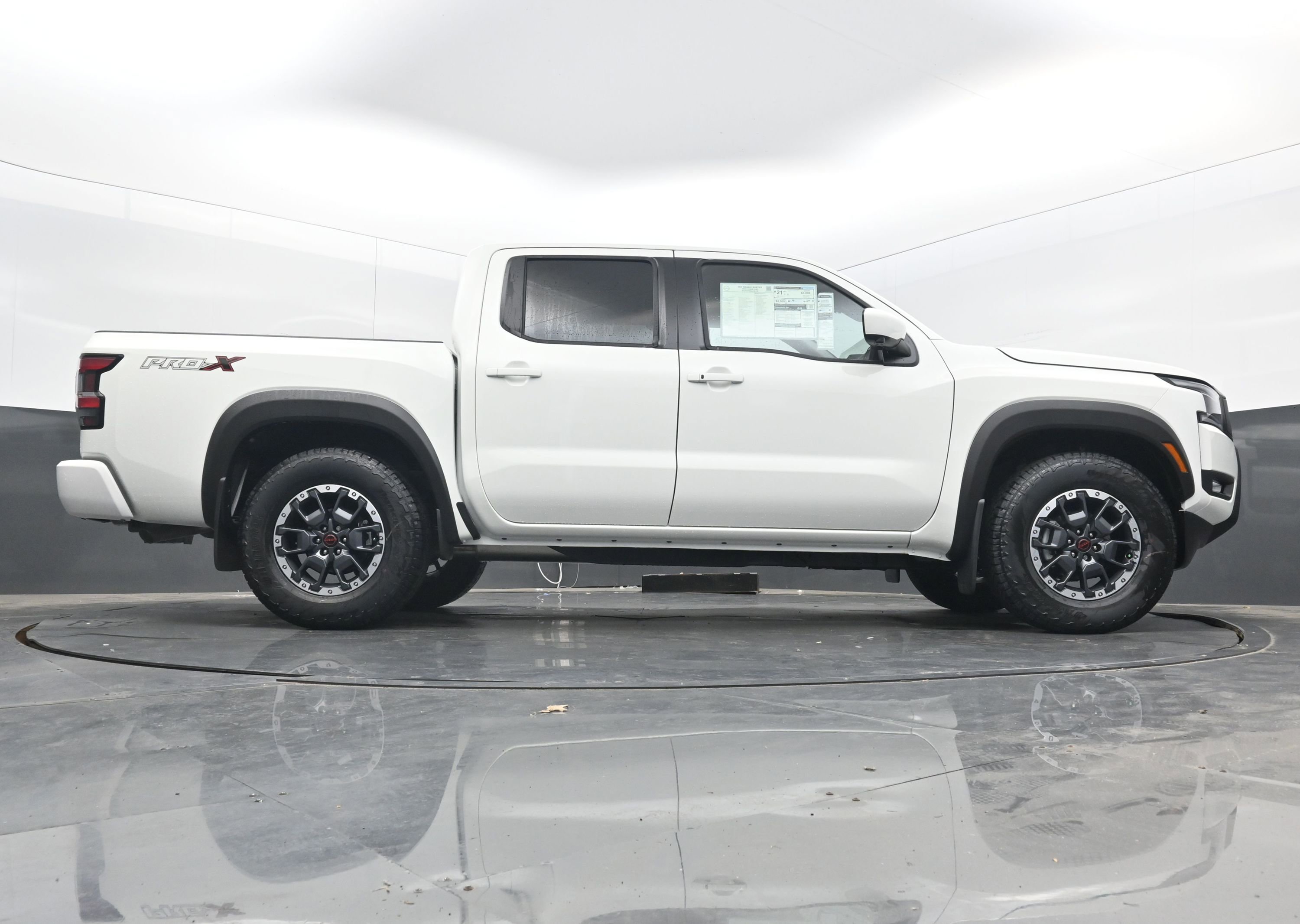 New 2025 Nissan Frontier Pro-X w/ Pro Premium Package image 28