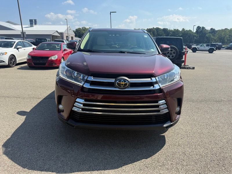 Used 2017 Toyota Highlander Limited AWD/4WD image 15