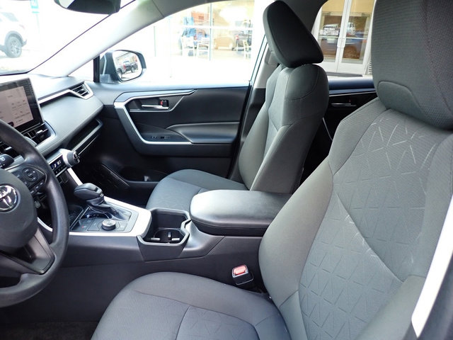 Used 2023 Toyota RAV4 WOODLAND EDITION image 11