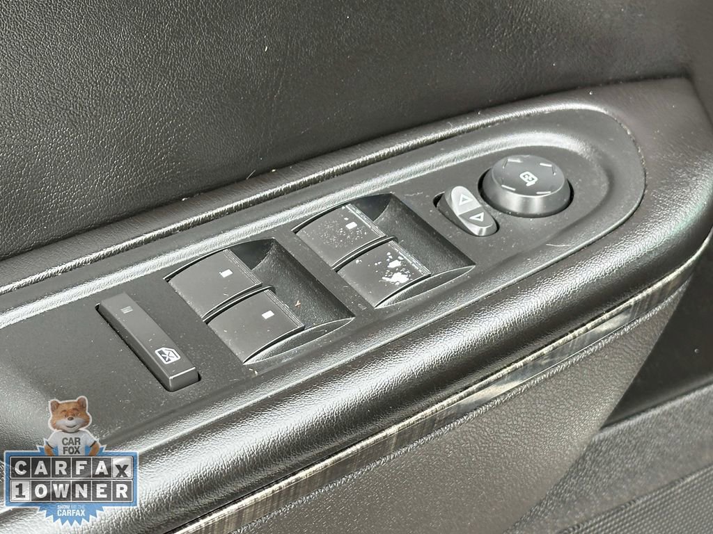 Used 2014 GMC Acadia SLT image 21