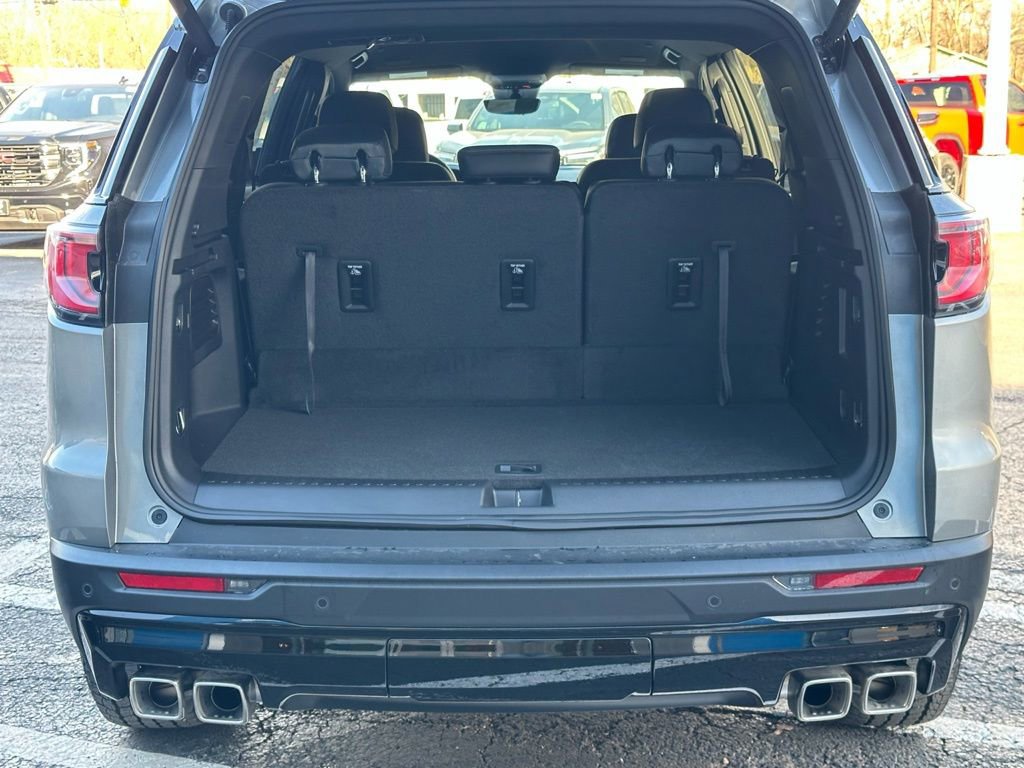 New 2026 GMC Acadia AT4 w/ Luxury Package image 9