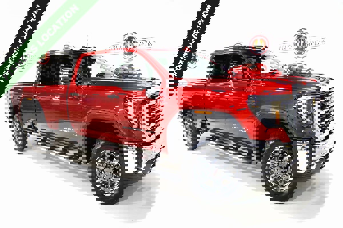 Used 2025 GMC Sierra 3500 SLT w/ SLT Premium Package image 1