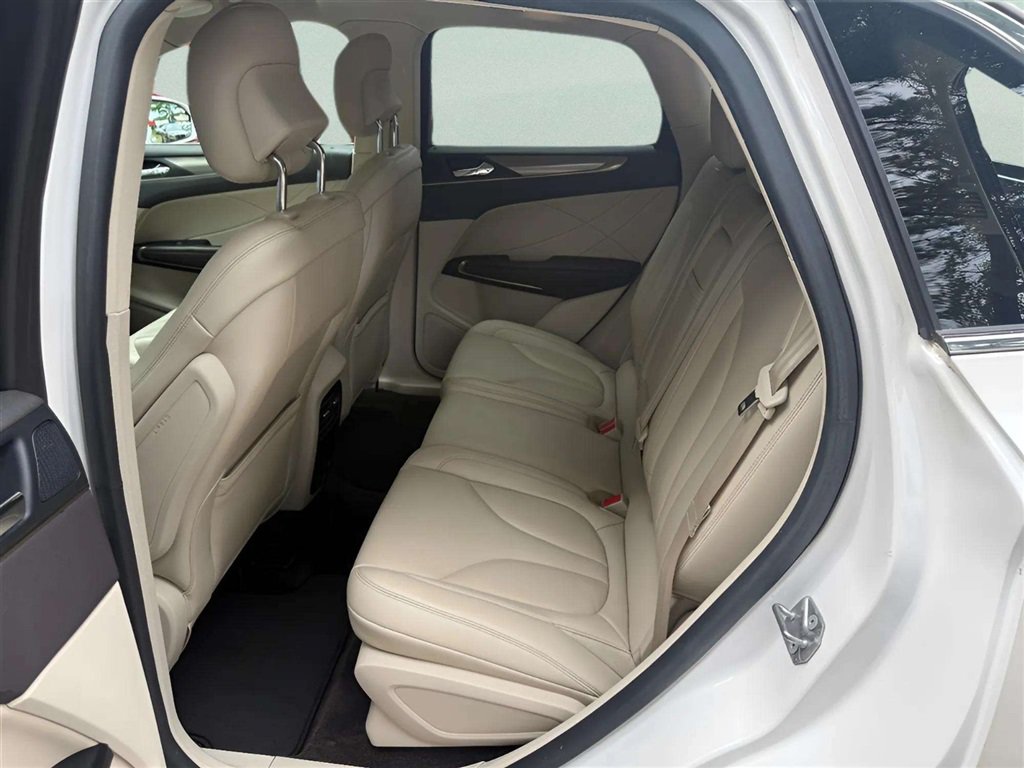 Used 2018 Lincoln MKC Premiere AWD/4WD image 15