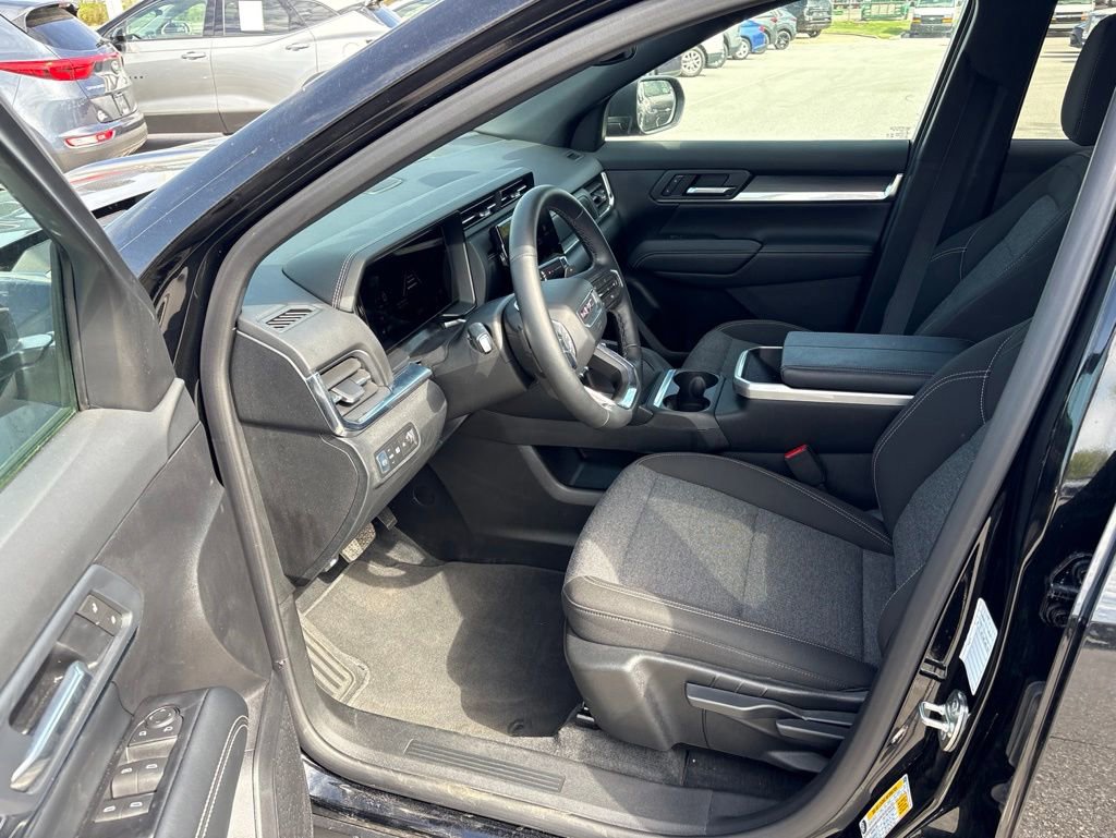 Used 2026 GMC Terrain Elevation FWD image 17