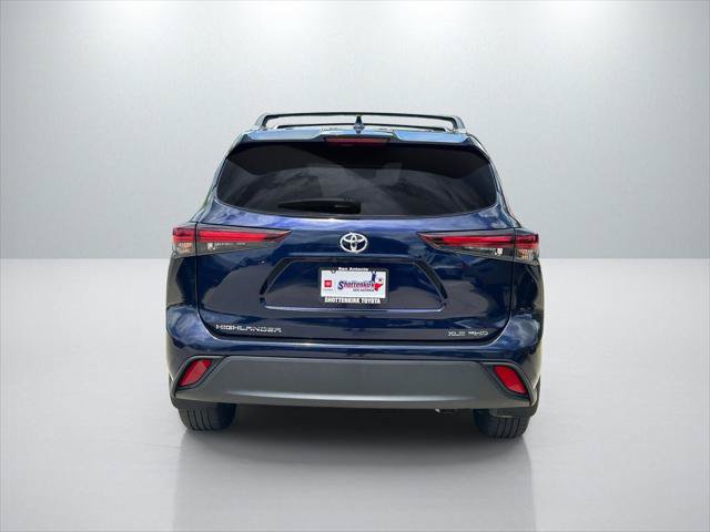 Certified 2026 Toyota Highlander XLE AWD/4WD image 6