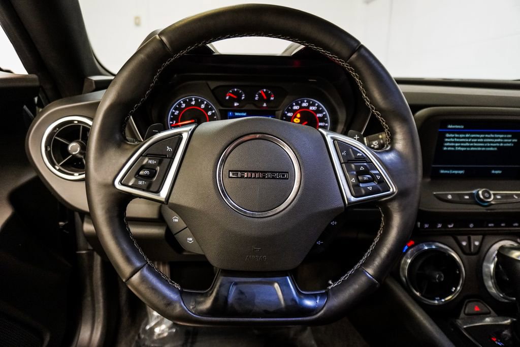 Used 2019 Chevrolet Camaro LT w/ RS Package image 11