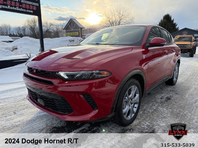Used 2024 Dodge Hornet R/T image 1