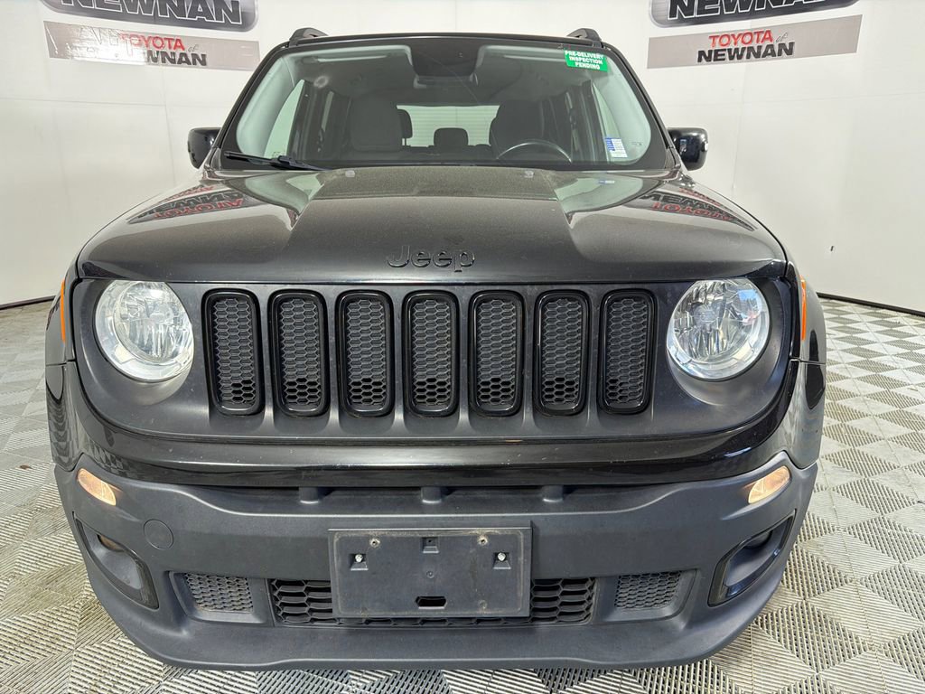 Used 2017 Jeep Renegade Altitude image 8