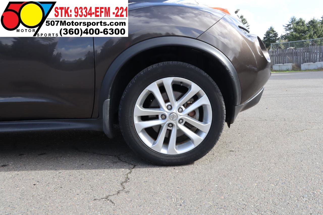 Used 2012 Nissan Juke S image 25