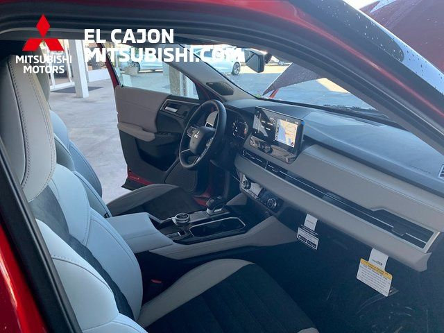 New 2026 Mitsubishi Outlander SE FWD image 22