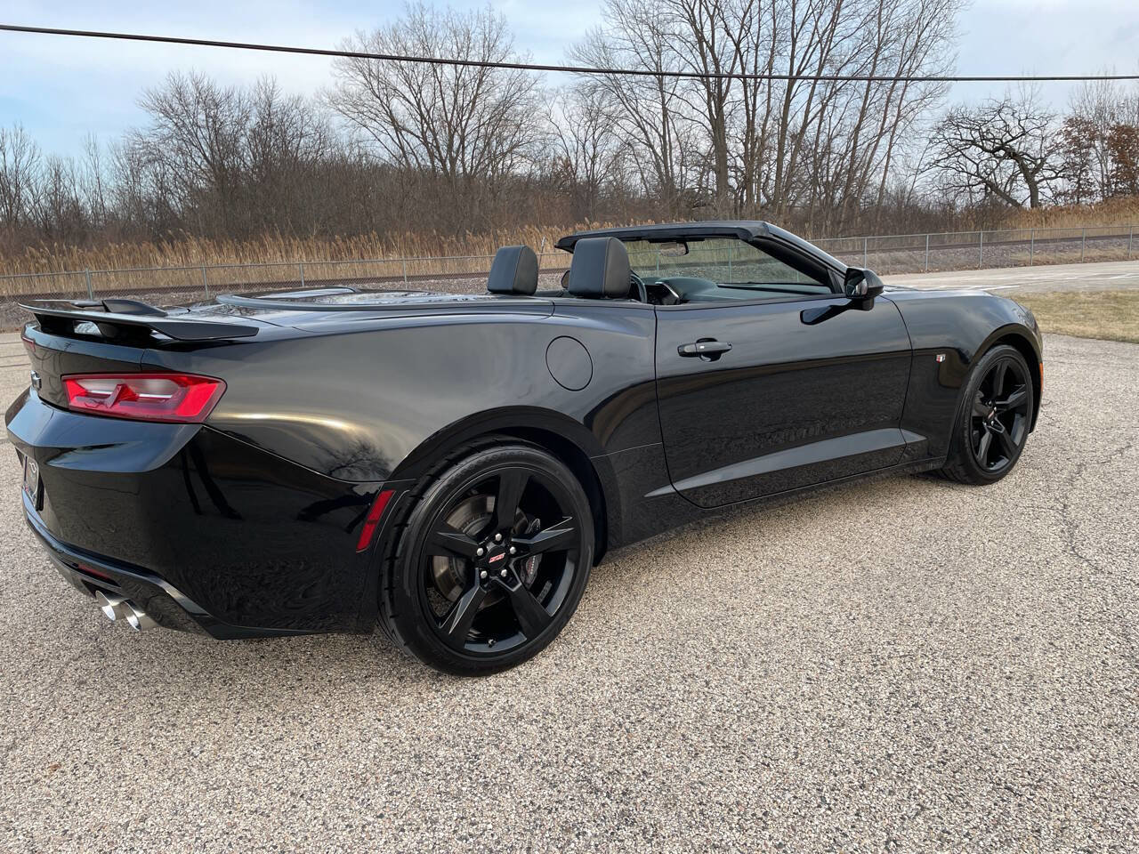 Used 2016 Chevrolet Camaro SS image 28