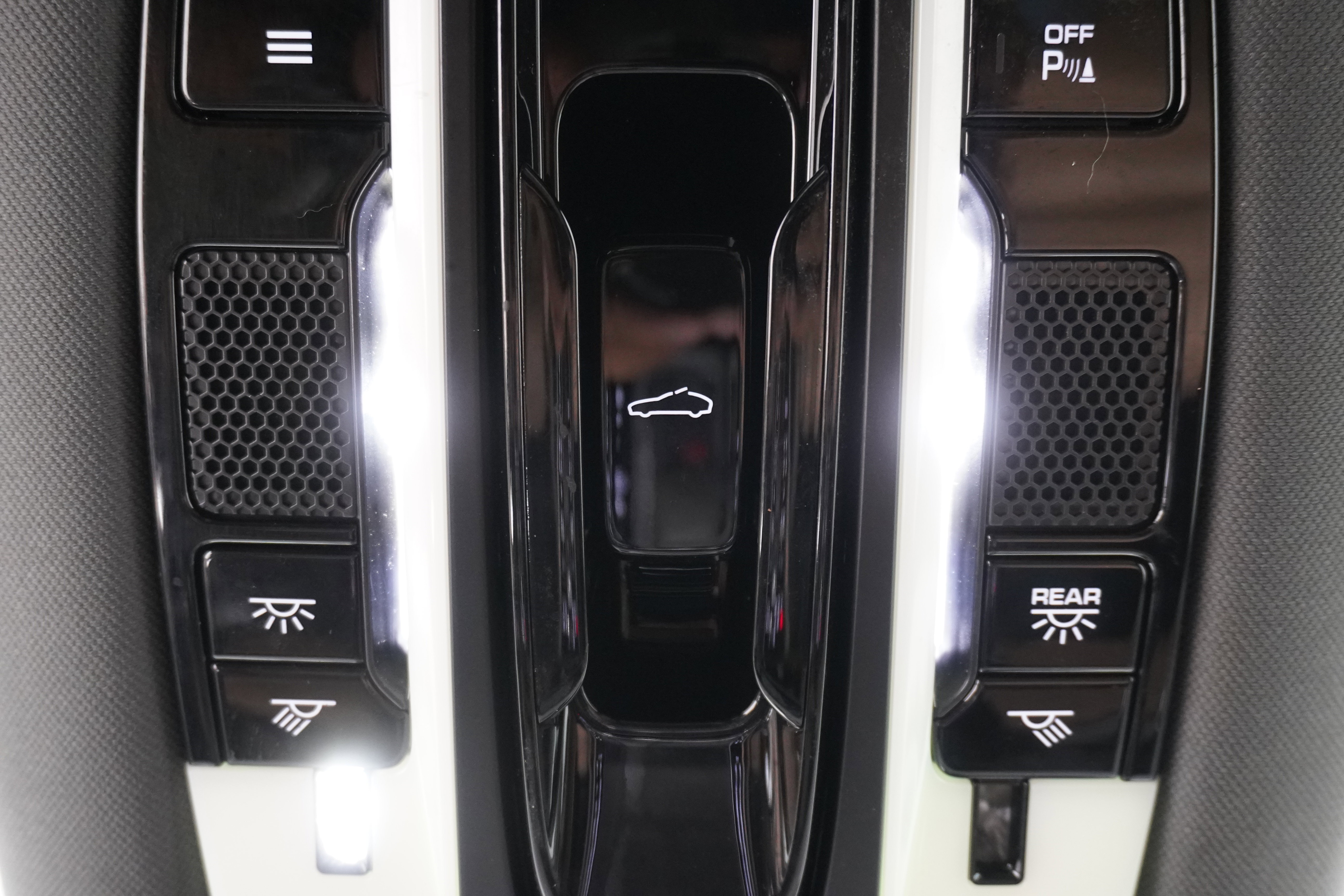 Used 2019 Porsche Cayenne S AWD/4WD image 27