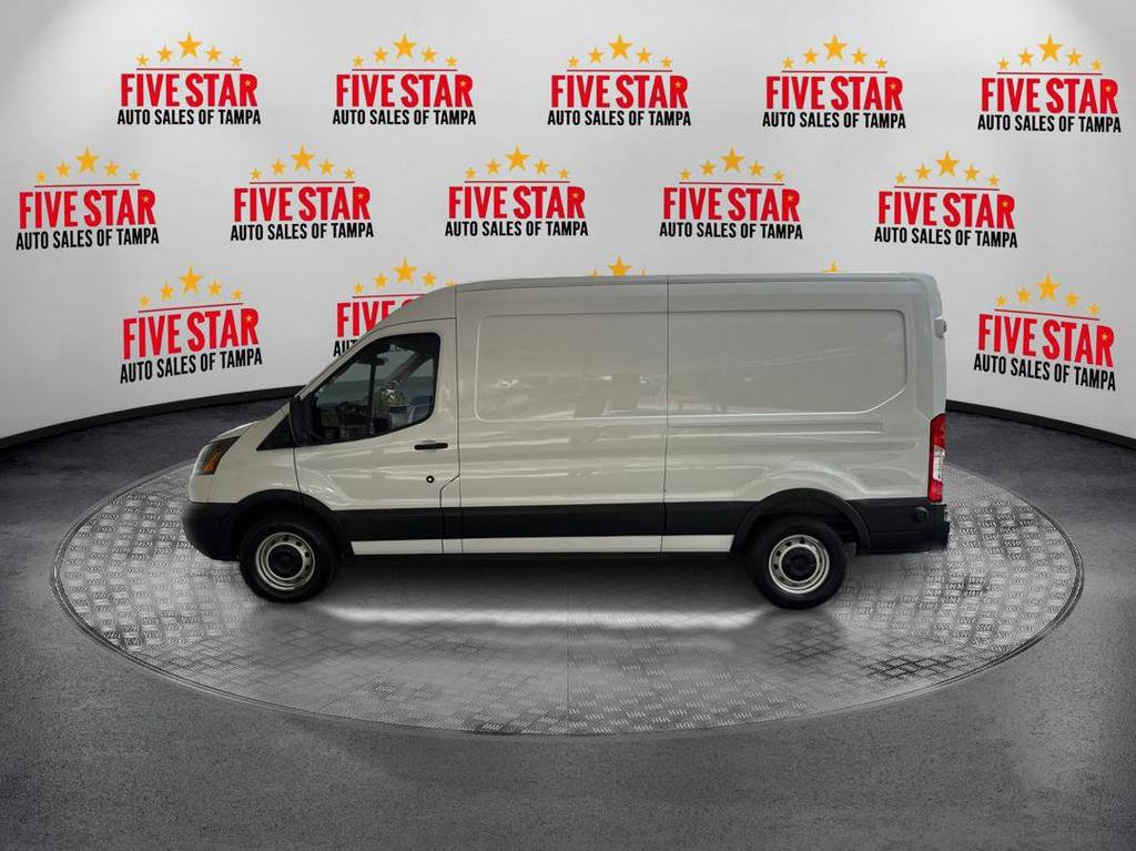 Used 2019 Ford Transit 250 148 Medium Roof RWD image 4