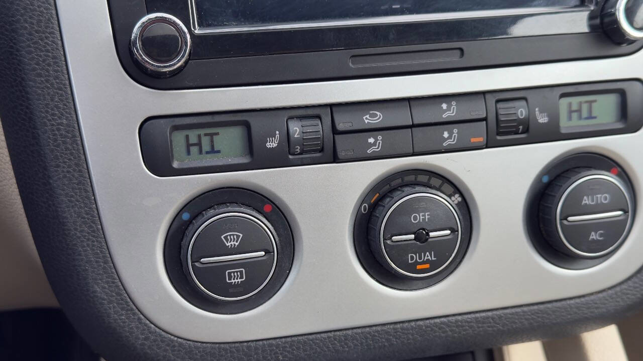 Used 2009 Volkswagen Eos Komfort FWD image 38