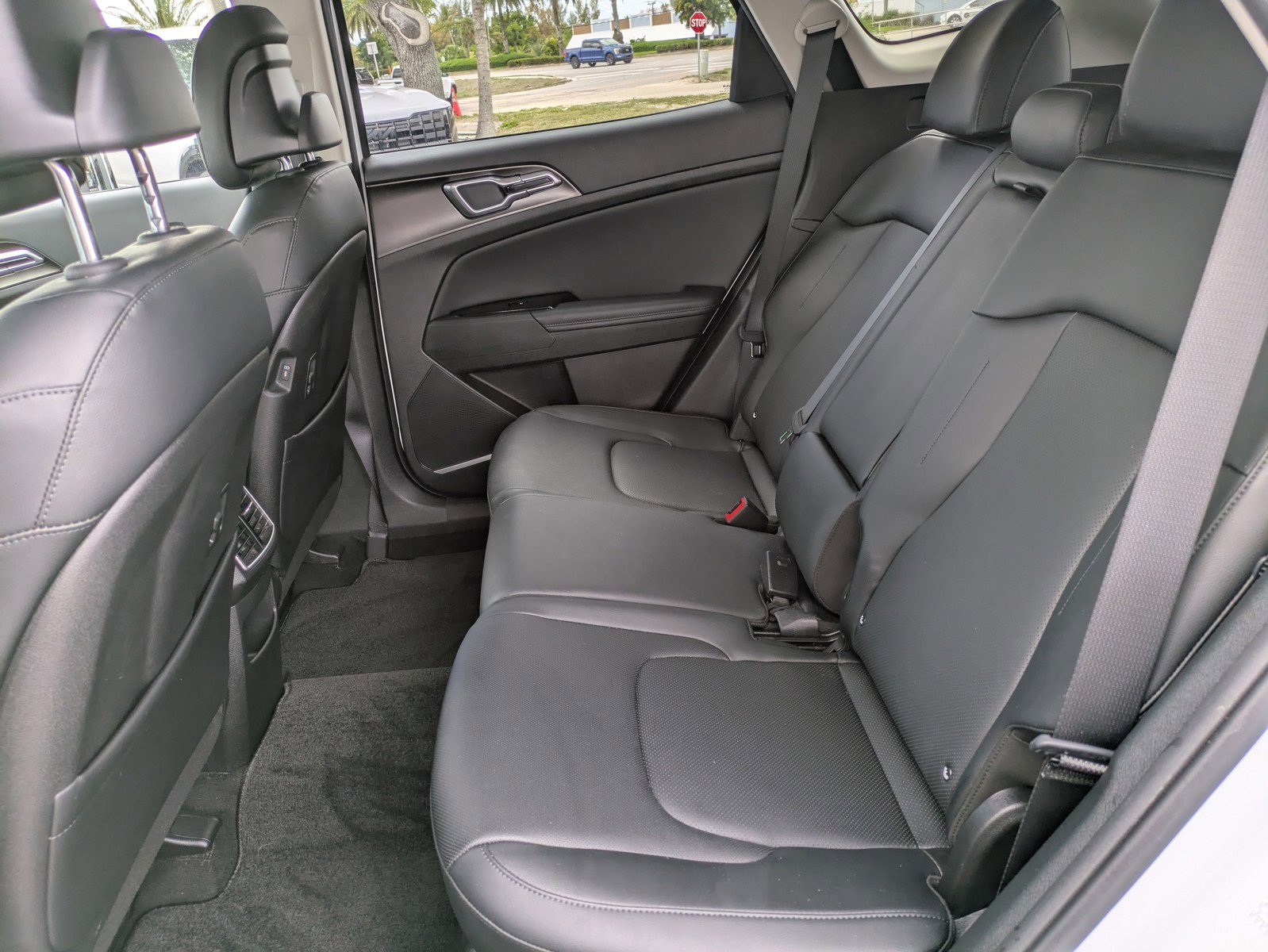 Certified 2023 Kia Sportage EX image 11